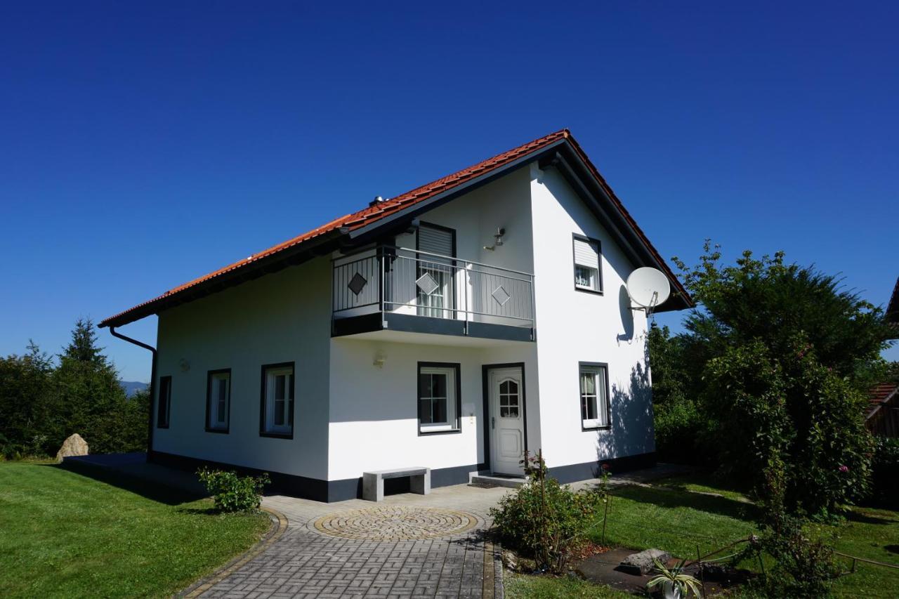 Ferienhaus Englburg In Absolut Ruhiger Lage Tittling Exterior foto